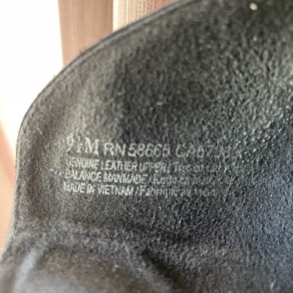 BP open weave, pointed tow, black booties. - Picture 4 of 5